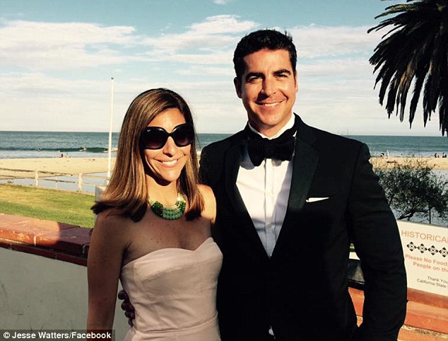 Trump to Fox News’ Jesse Watters: Congrats on engagement to your mistress (nydailynews.com)