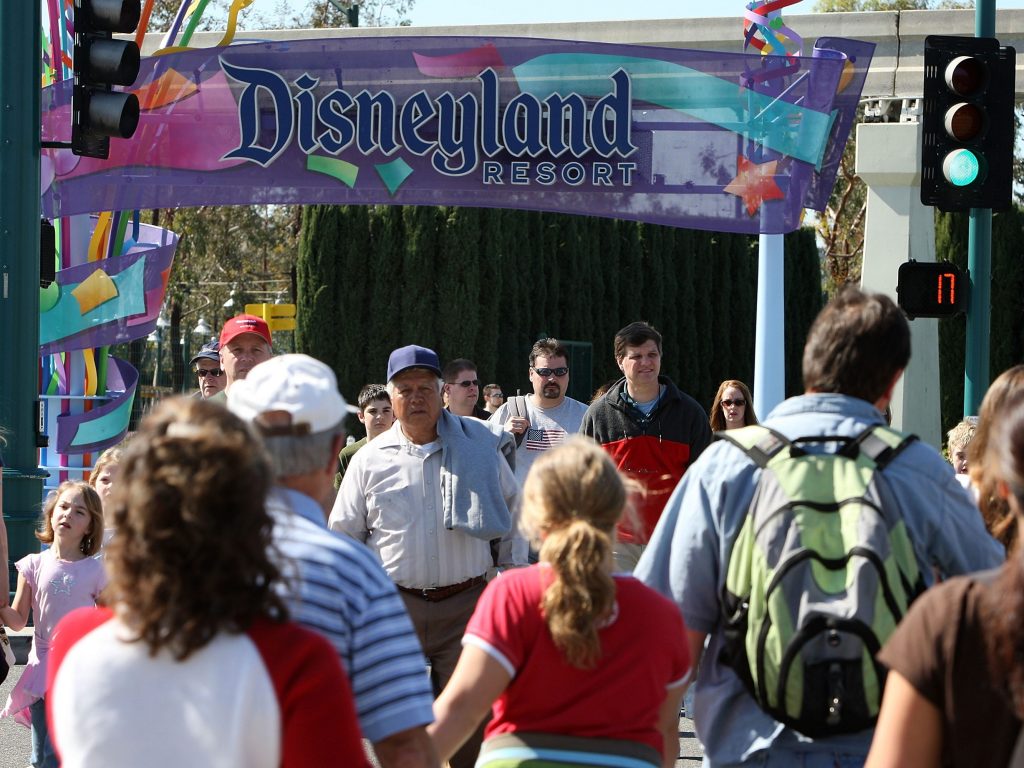 Disneyland and other California theme parks just returned to full capacity – here's what is changing (businessinsider.com)