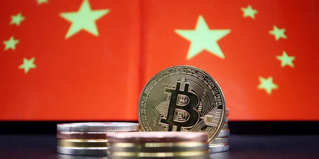 China sends out another crypto crackdown warning as it orders a Beijing software maker to shut down (markets.businessinsider.com)